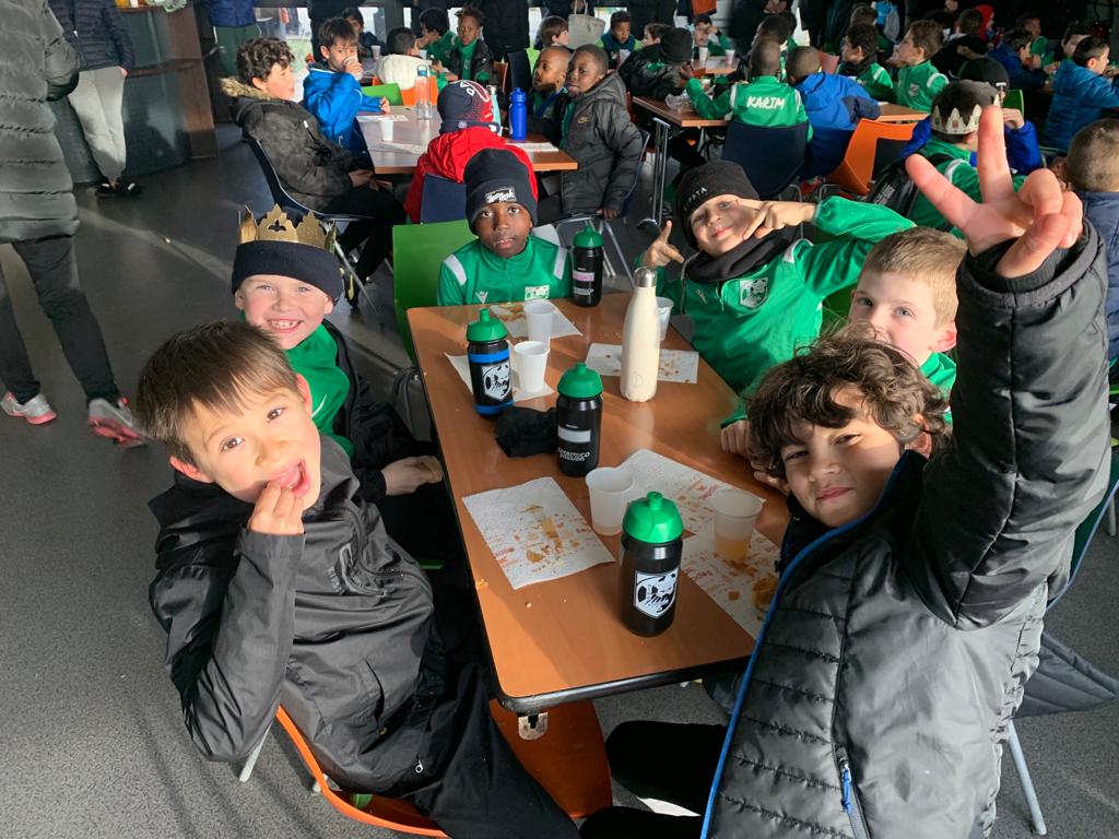 df233e60-0f60-4b78-aaa4-d4cb75b1a4a5